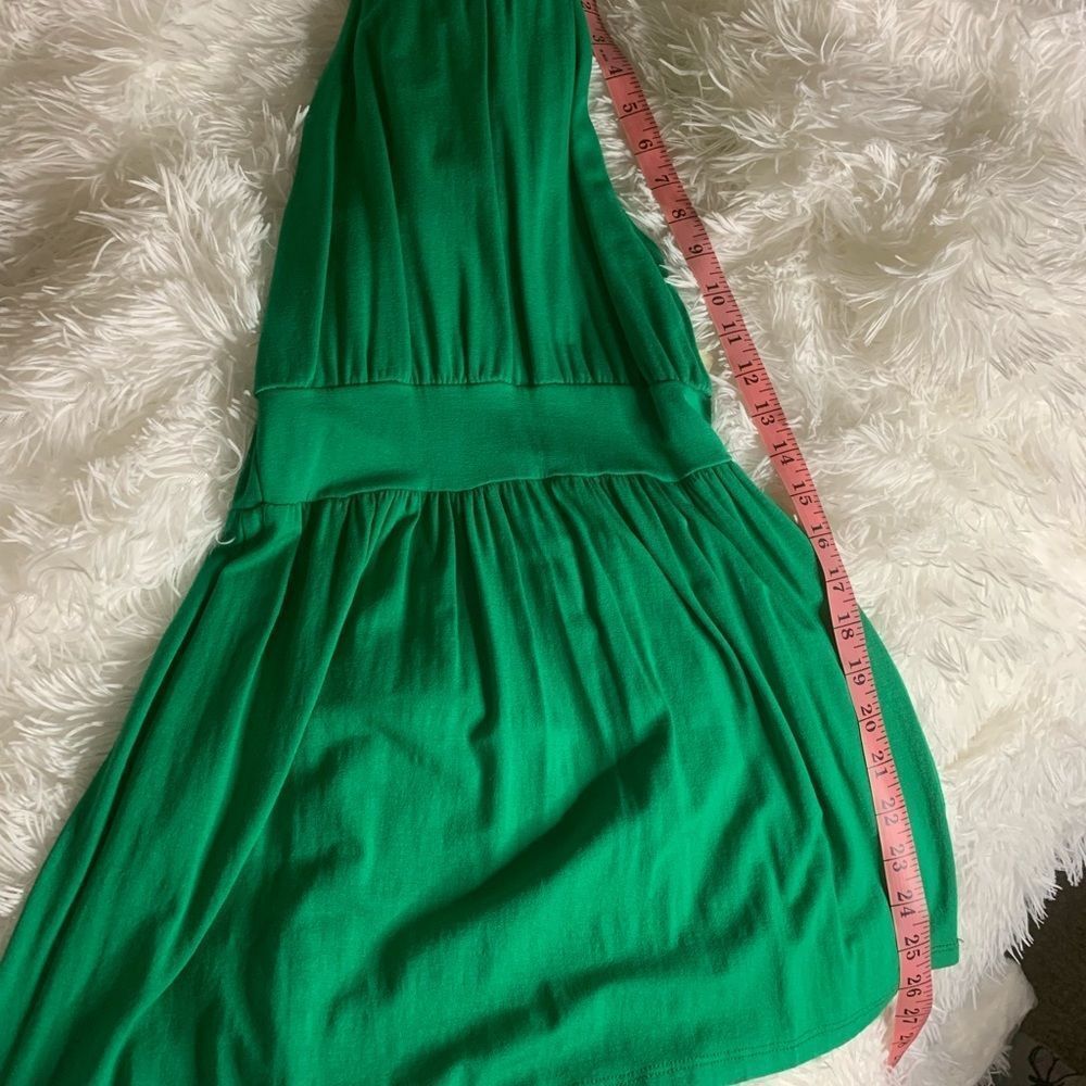 Green top - Picture 4 of 4